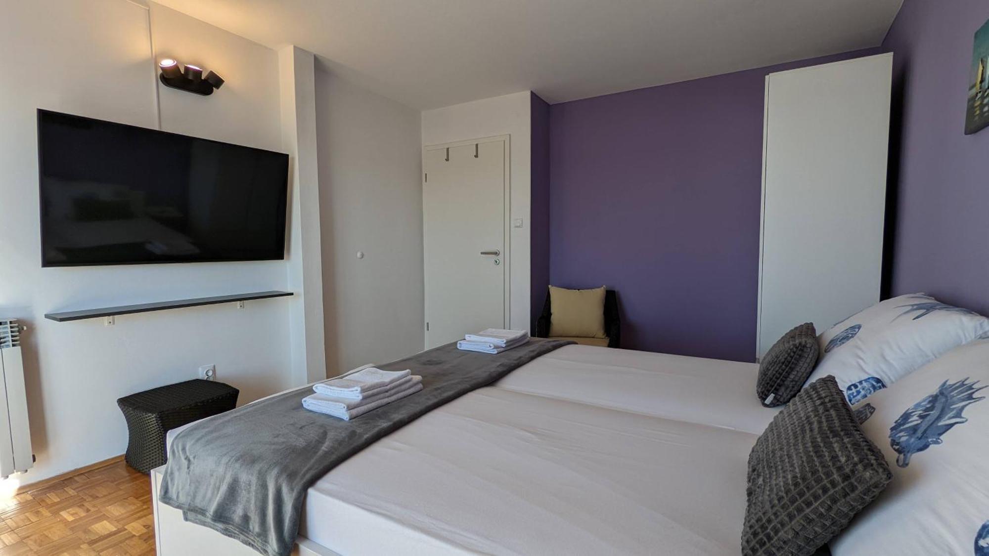 Apartments Kety - Central Heating Криквеница Екстериор снимка